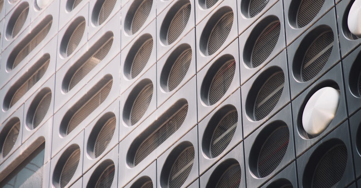 Legal Requirements for Window Replacement Professionals in Melbourne