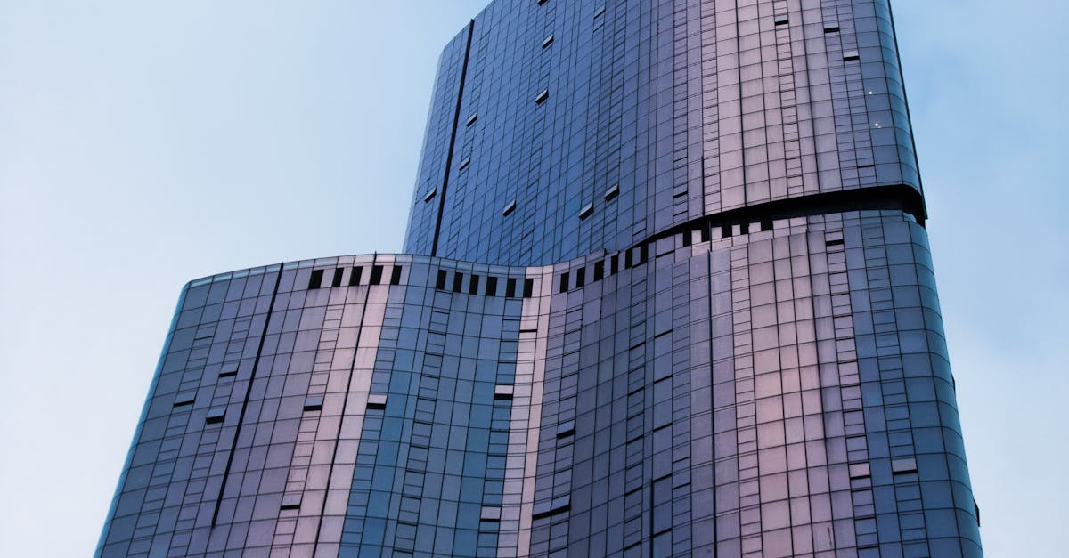 The Role of Material Quality in Window Replacement Cost Comparisons